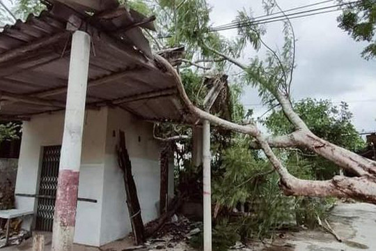 Quảng Bình: 13 bản vùng biên cùng hơn 3000 người bị cô lập sau bão số 5