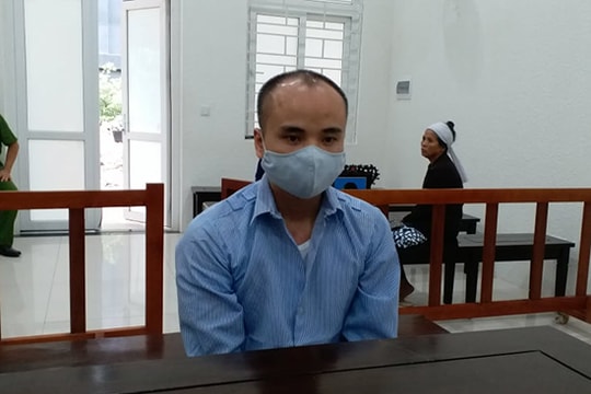 Tử hình kẻ giết bạn gái cũ rồi đốt xác phi tang