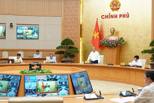 Các trường hợp nhập cảnh ngắn ngày không sử dụng dịch vụ karaoke, bar, vũ trường
