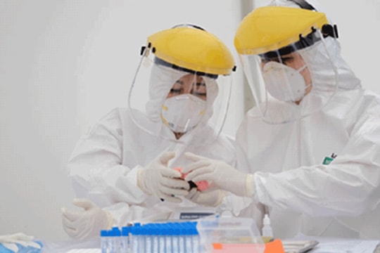 Bộ Y tế xây dựng chiến lược xét nghiệm SARS-CoV-2 trong tình hình mới