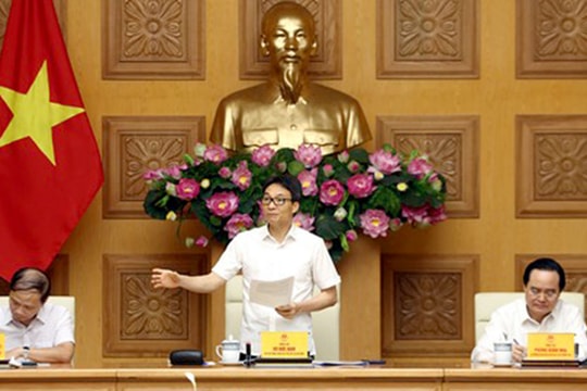 Phó Thủ tướng Vũ Đức Đam: Cấm mọi hình thức “khuyến khích” đưa sách tham khảo vào trường học