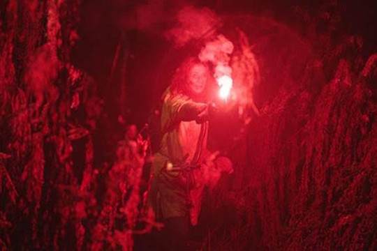 Tác phẩm kinh dị về quỷ dữ rừng sâu mở màn tháng Halloween