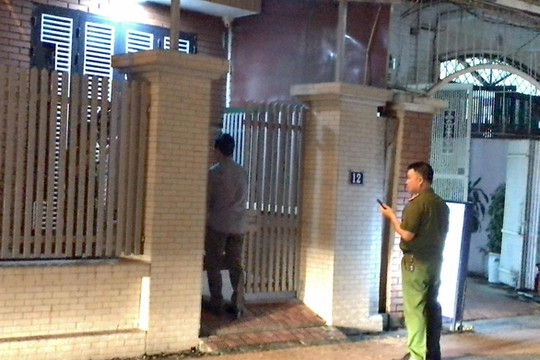 Khám xét cùng lúc nhà cựu Giám đốc, Phó Giám đốc Bệnh viện Bạch Mai