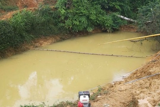 Ba cháu bé chết đuối dưới hồ chứa nước tưới cà phê