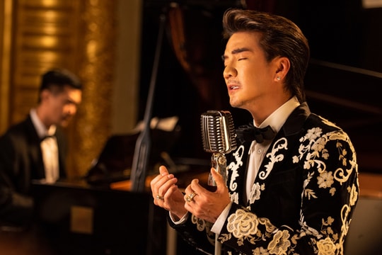Đàm Vĩnh Hưng ra MV mới mừng sinh nhật 49 tuổi