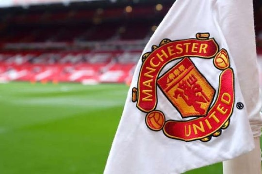 Man United hụt hơi trên TTCN: Mớ bòng bong dứt mãi không ra