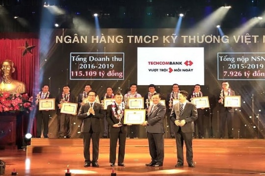 Techcombank được Bộ Tài chính vinh danh thành tích nộp thuế tiêu biểu, xuất sắc toàn quốc