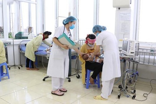 Sơn La dừng sử dụng lô vắc xin khiến trẻ 2 tháng tuổi tử vong sau tiêm