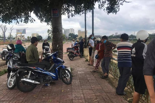 Tìm thấy thi thể nữ sinh nhảy sông Đăk Bla tự tử