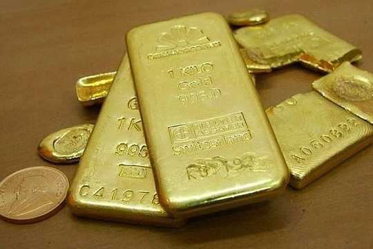 Giá vàng hôm nay 15/10: Đi ngang tại thị trường thế giới