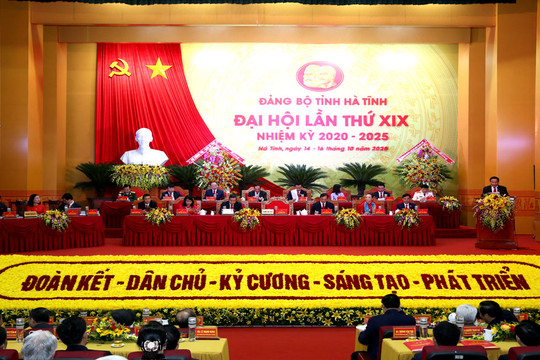 Khai mạc Đại hội đại biểu Đảng bộ tỉnh Hà Tĩnh lần thứ XIX, nhiệm kỳ 2020 – 2025