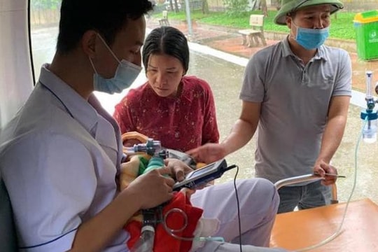Khám từ xa cứu sản phụ sinh non ở huyện đảo Cô Tô