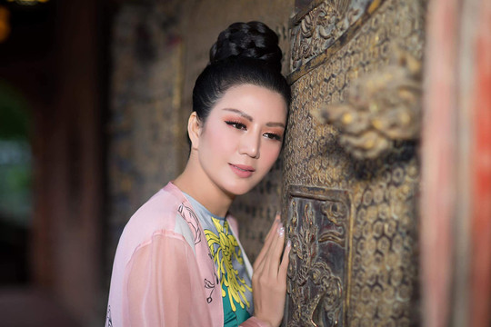 Đinh Hiền Anh làm đêm nhạc quyên góp cho gia đình trong vụ sạt lở tại Huế