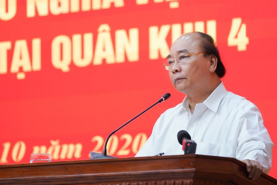 Thủ tướng: Đoàn công tác Quân khu 4 đã dũng cảm hy sinh vì cuộc sống bình yên của nhân dân