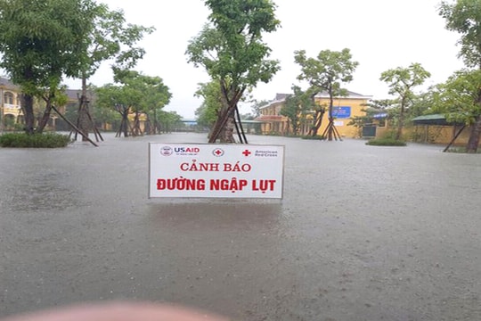 Hà Tĩnh: Đảm bảo an toàn tính mạng của người dân trước mưa lũ phức tạp