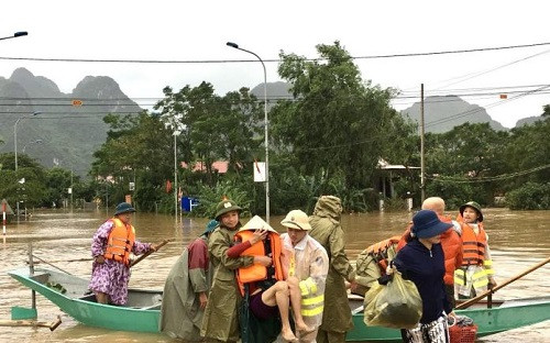 Bảo đảm an toàn tài sản và tính mạng của nhân dân trước diễn biến phức tạp của bão lũ miền Trung
