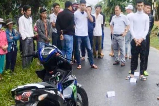 Mâu thuẫn vì nợ tiền không trả, một người bị đâm tử vong