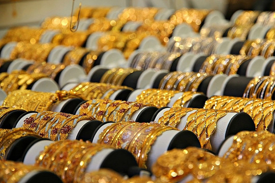 Giá vàng hôm nay ngày 20/10: Vàng tăng nhẹ, chờ diễn biến mới