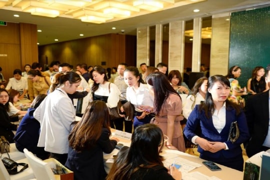 Mở bán “Kiệt tác công nghệ xanh” Green Diamond gây sốt thị trường miền Bắc