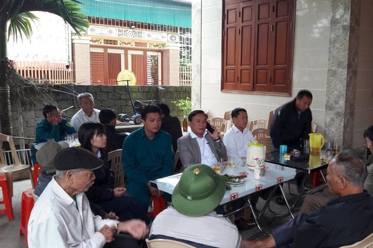 Vụ sạt lở vùi lấp 22 chiến sỹ: “Anh hứa hoàn thành xong nhiệm vụ sẽ về thăm vợ, con mà!” 
