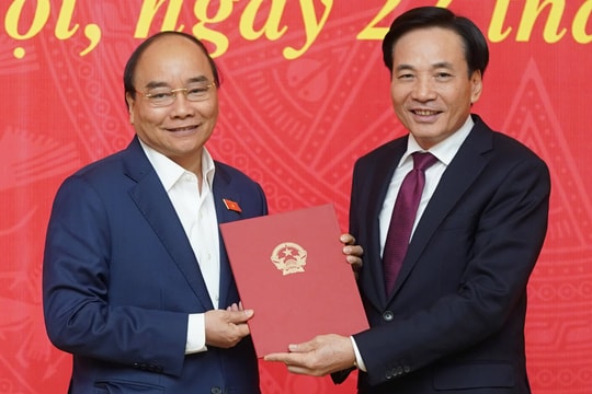 Bí thư Tỉnh ủy đươc bổ nhiệm làm Phó Chủ nhiệm Văn phòng Chính phủ