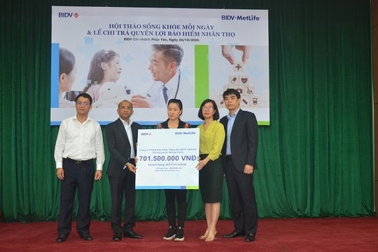 Ngân hàng BIDV và Công ty BIDV Metlife chi trả hơn 700 triệu đồng cho khách hàng không may gặp rủi ro