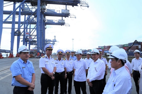 TAND cấp cao tại TP.HCM thăm, làm việc tại Tổng Công ty Tân Cảng Sài Gòn