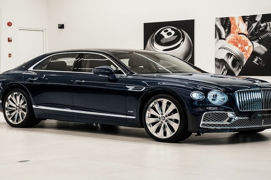 Bentley Flying Spur 2020 First Edition xuất hiện tại Việt Nam