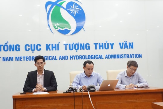 Bão số 9 di chuyển nhanh, có cường độ rất mạnh
