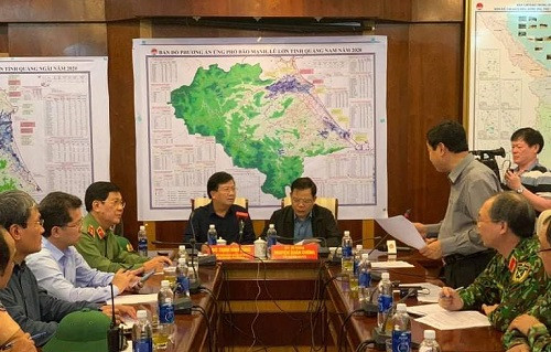 Ứng phó bão số 9: Tập trung tìm kiếm ngư dân trên hai tàu mất tích