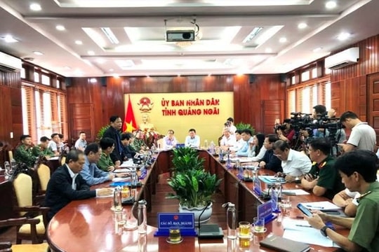 Quảng Ngãi: Bão số 9 khiến 13 người bị thương, hàng chục ngàn ngôi nhà tốc mái