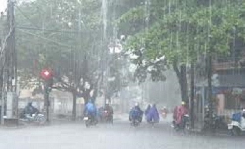Nguy cơ lũ quét, sạt lở đất và ngập úng cục bộ ở các tỉnh miền Bắc và miền Trung