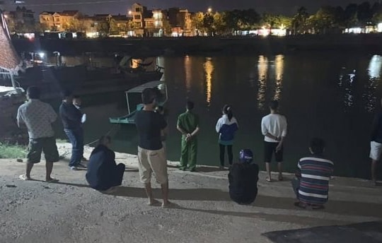 Nữ sinh lớp 12 gieo mình xuống sông Ka Long tự vẫn