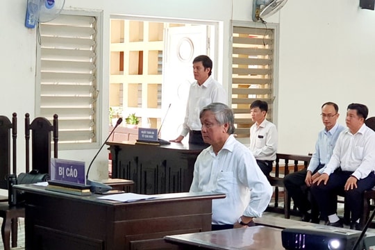 Xét xử nguyên Giám đốc Sở Y tế Long An Lê Thanh Liêm 