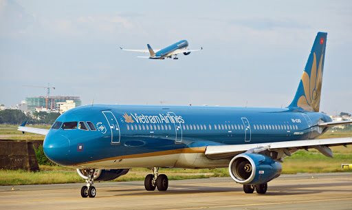 Vietnam Airline phải dừng bay khẩn cấp vì khách dùng bật lửa