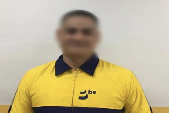 Cô gái bức xúc tố cáo tài xế taxi công nghệ bật phim đen trong xe, còn sàm sỡ khách hàng