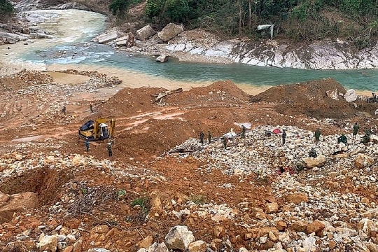 Dừng toàn bộ hoạt động xây dựng thủy điện Rào Trăng 3