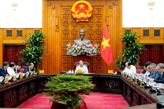 Thủ tướng chủ trì họp chuẩn bị cho Hội nghị Cấp cao ASEAN 37