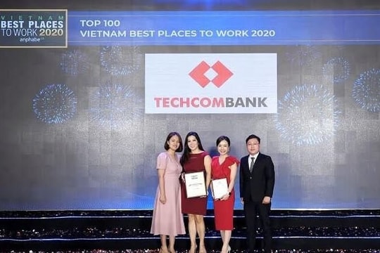 Techcombank 5 năm liền được vinh danh top 2 “Nơi làm việc tốt nhất Việt Nam” ngành tài chính ngân hàng
