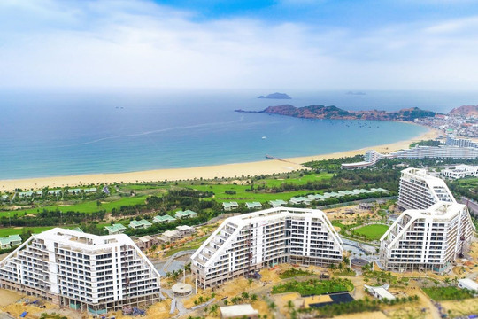Có gì đặc biệt trong khách sạn lớn nhất Việt Nam đang chuẩn bị khánh thành
tại Quy Nhơn?