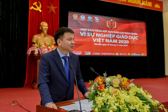 Hơn 700 tác phẩm gửi về tham dự giải báo chí vì sự nghiệp giáo dục năm 2020