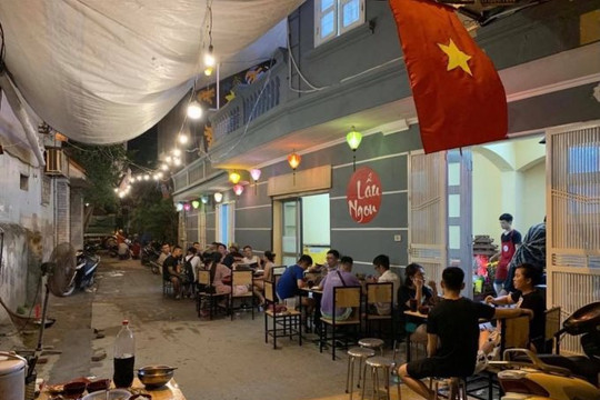 Hà Nội: Xử phạt quán “Lẩu ngon” chiếm dụng lối đi chung để kinh doanh