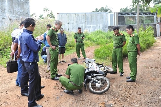 Tài xế xe ôm bị sát hại lúc sáng sớm