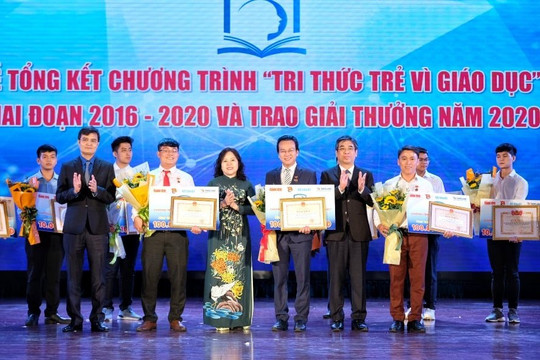 Công bố 3 công trình xuất sắc nhất của Tri thức trẻ vì giáo dục năm 2020