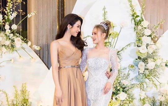 Diệp Lâm Anh xuất hiện xinh đẹp trong đám cưới "hot streamer giàu nhất Việt Nam"
