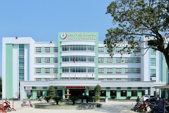 Tạm giữ người phụ nữ chống đối tổ công tác