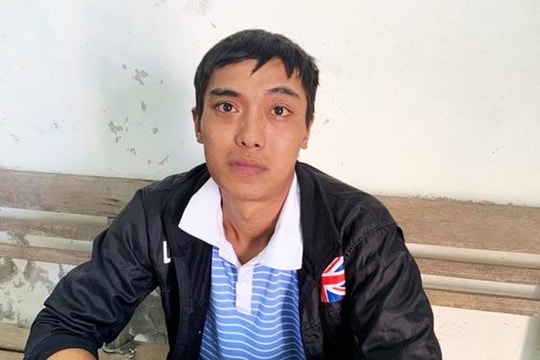 Khởi tố 9X cướp giật tiền của người mù 
