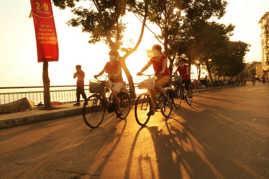 Thời tiết Hà Nội nắng ráo dịp cuối tuần