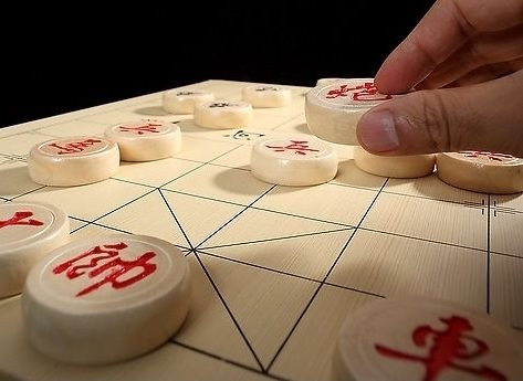 Hà Nội: Uống thuốc diệt cỏ tự tử sau khi bị thua bạc