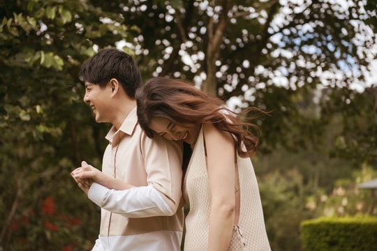 Đông Nhi kêu gọi được hơn 517 triệu cứu trợ đồng bào miền Trung